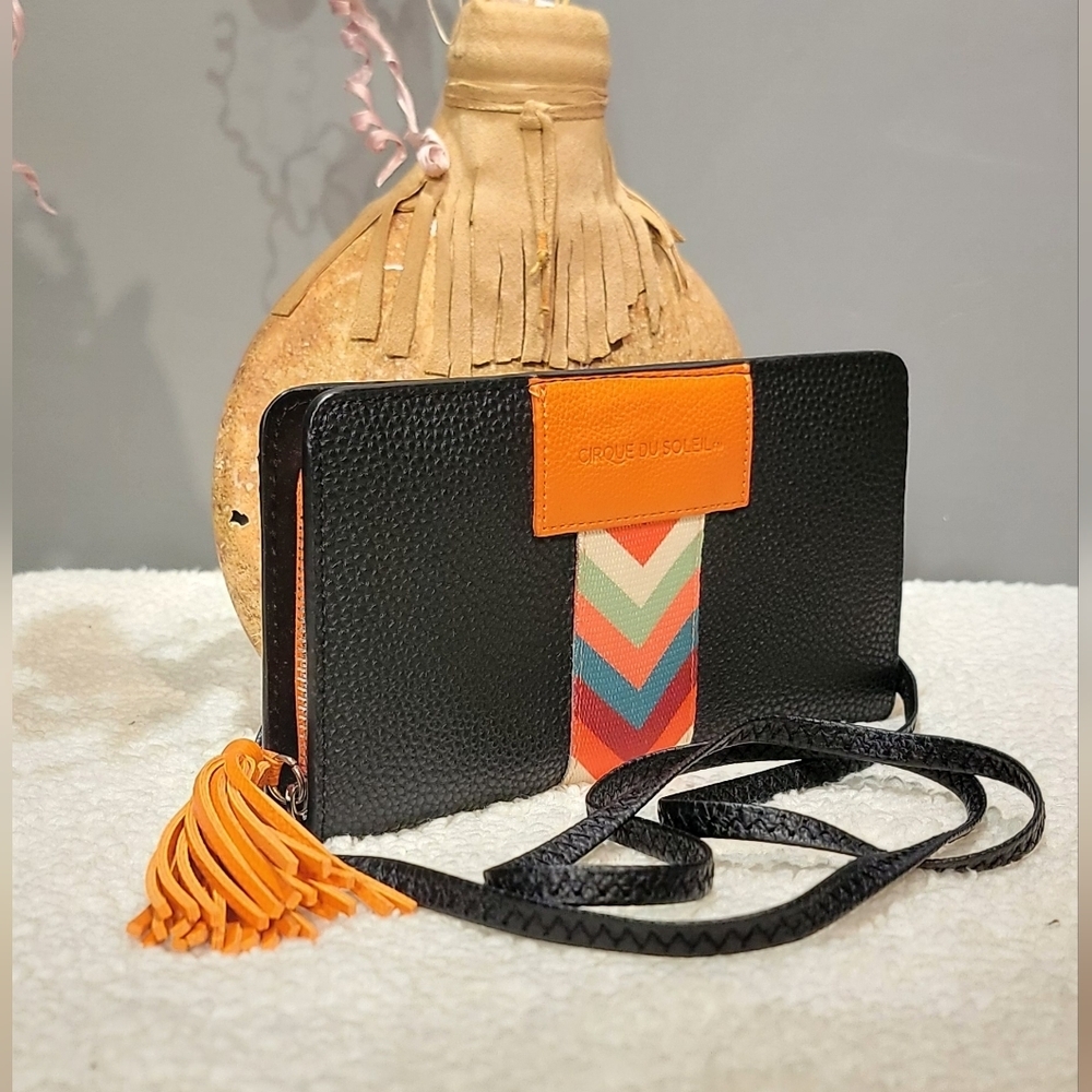CIRQUE DE SOLEIL Womens Cross Body Wallet